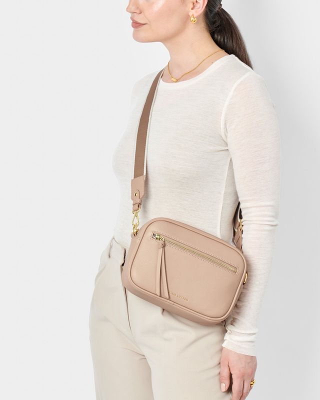 HALLIE Crossbody, Nude Pink
