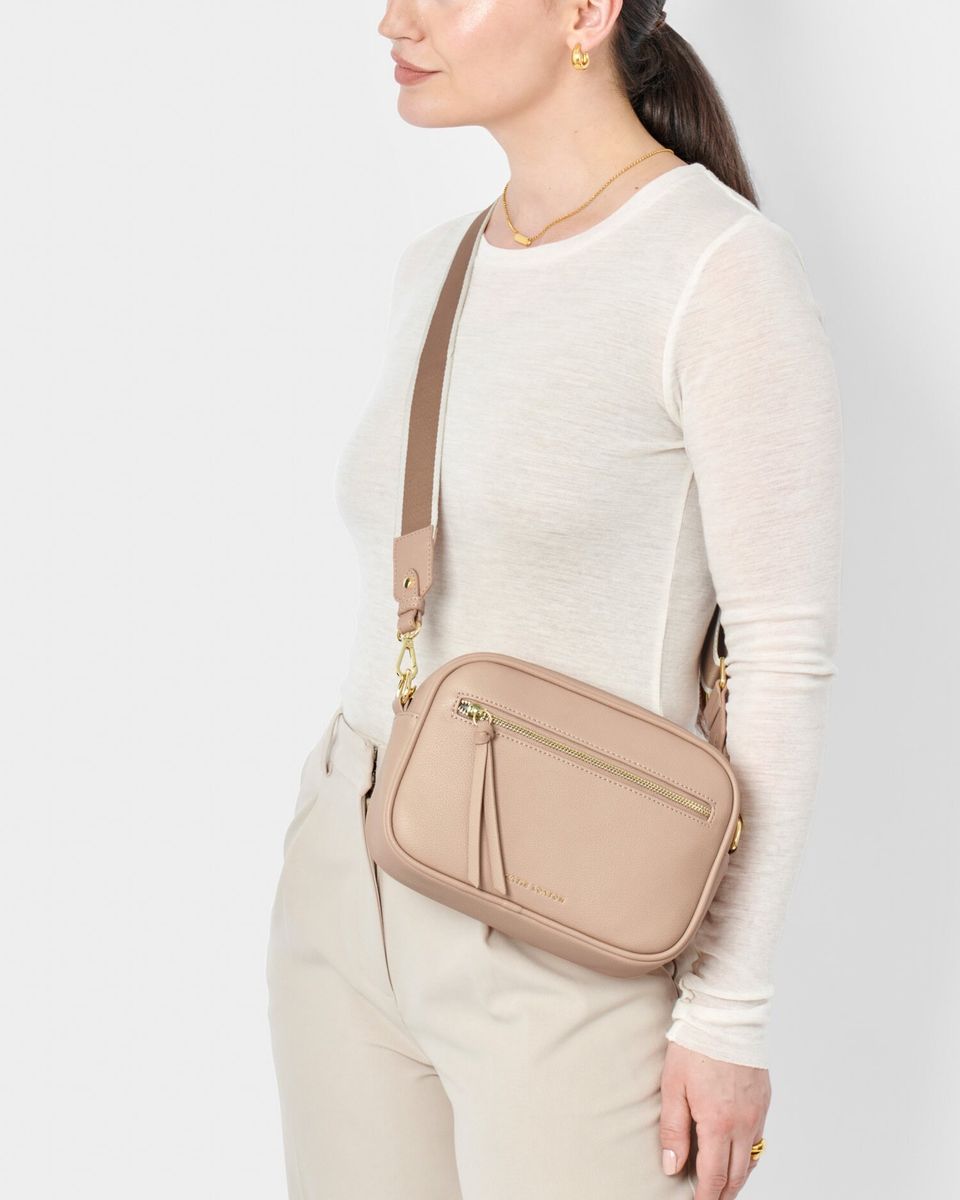 HALLIE Crossbody, Nude Pink