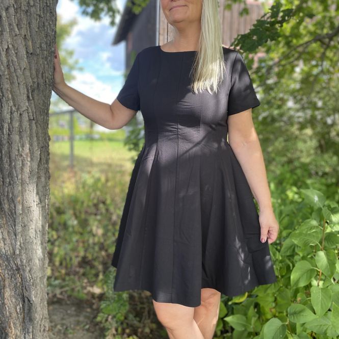 Hovedbilde KA Sakura kjole, Black Deep